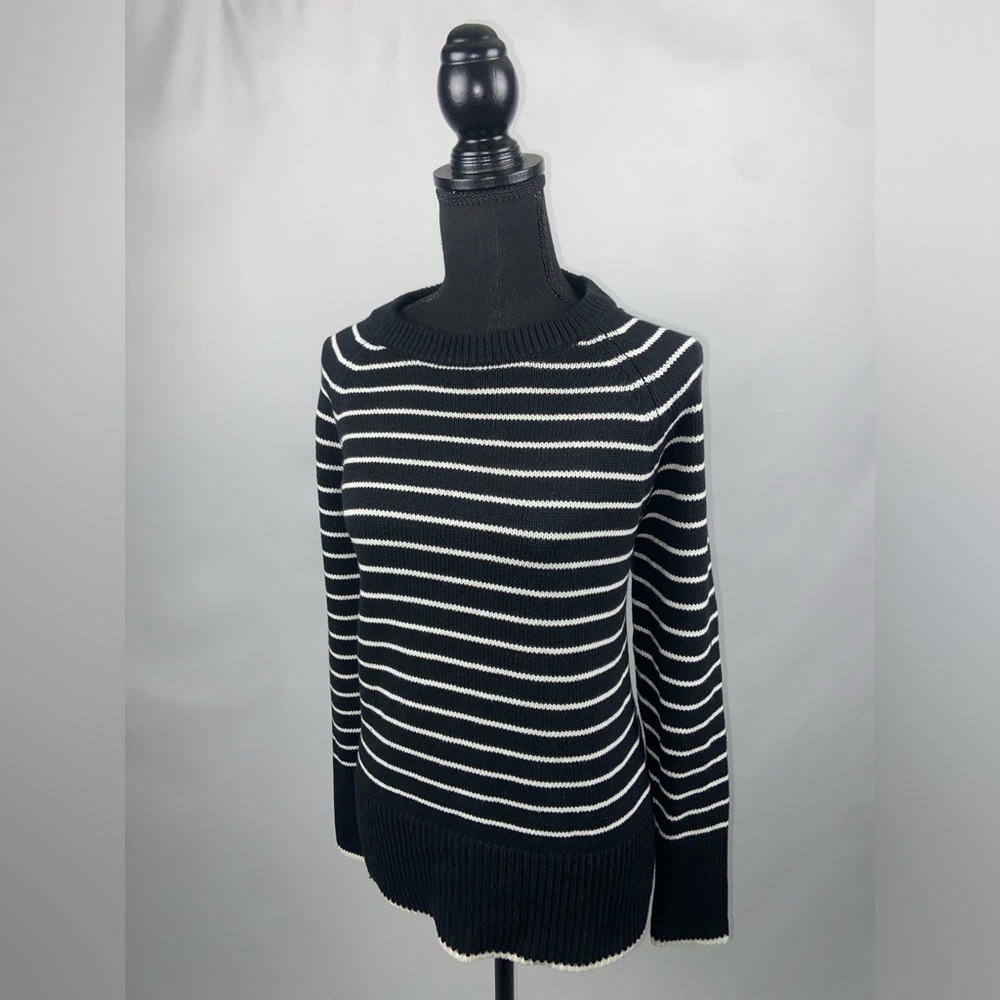 Pullover Sweater NWT A new day black + white stripe Small